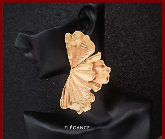 boucles d'oreilles légère et simple, boucles d'oreilles originales, boucles d'oreilles oversize, bijou femme, boucles d'oreille motif fleur, boucles d'oreilles tendance, boucle d'oreille légère_elegance bijoux_élégance bijoux_elegance simplement