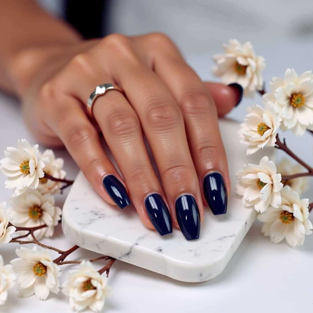 Kit faux ongle press on nails mi-long confin DARK BLUE R31 | NailsLashesbyCha faux ongles réutilisables bleu marine ongles ballerine